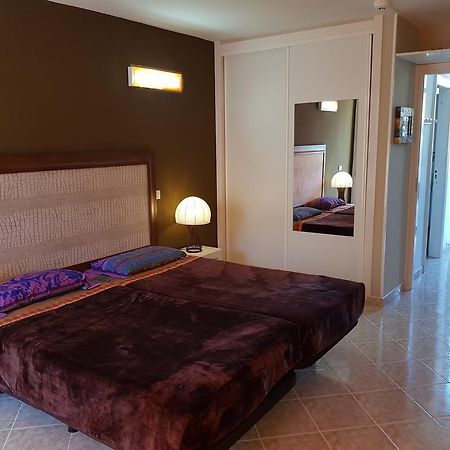 Apartamentos Olympia Playa de las Américas Buitenkant foto