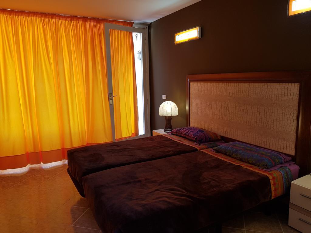 Apartamentos Olympia Playa de las Américas Buitenkant foto